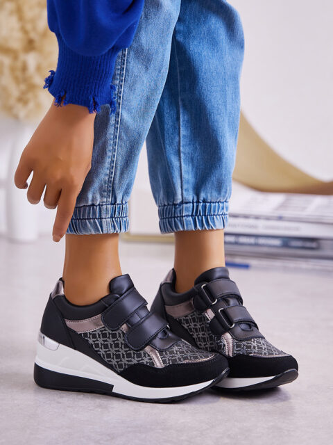 Platvormiga vabaajajalatsid Margot – must