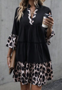 Lühike leopardi mustriga kleit