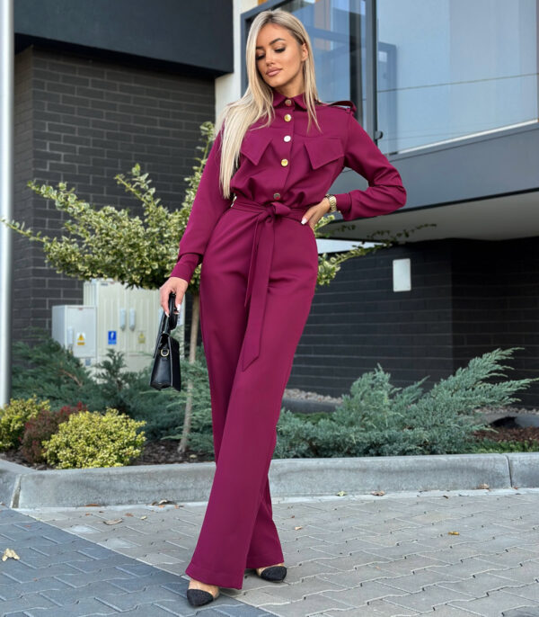 Tumepunane pikkade varrukatega jumpsuit