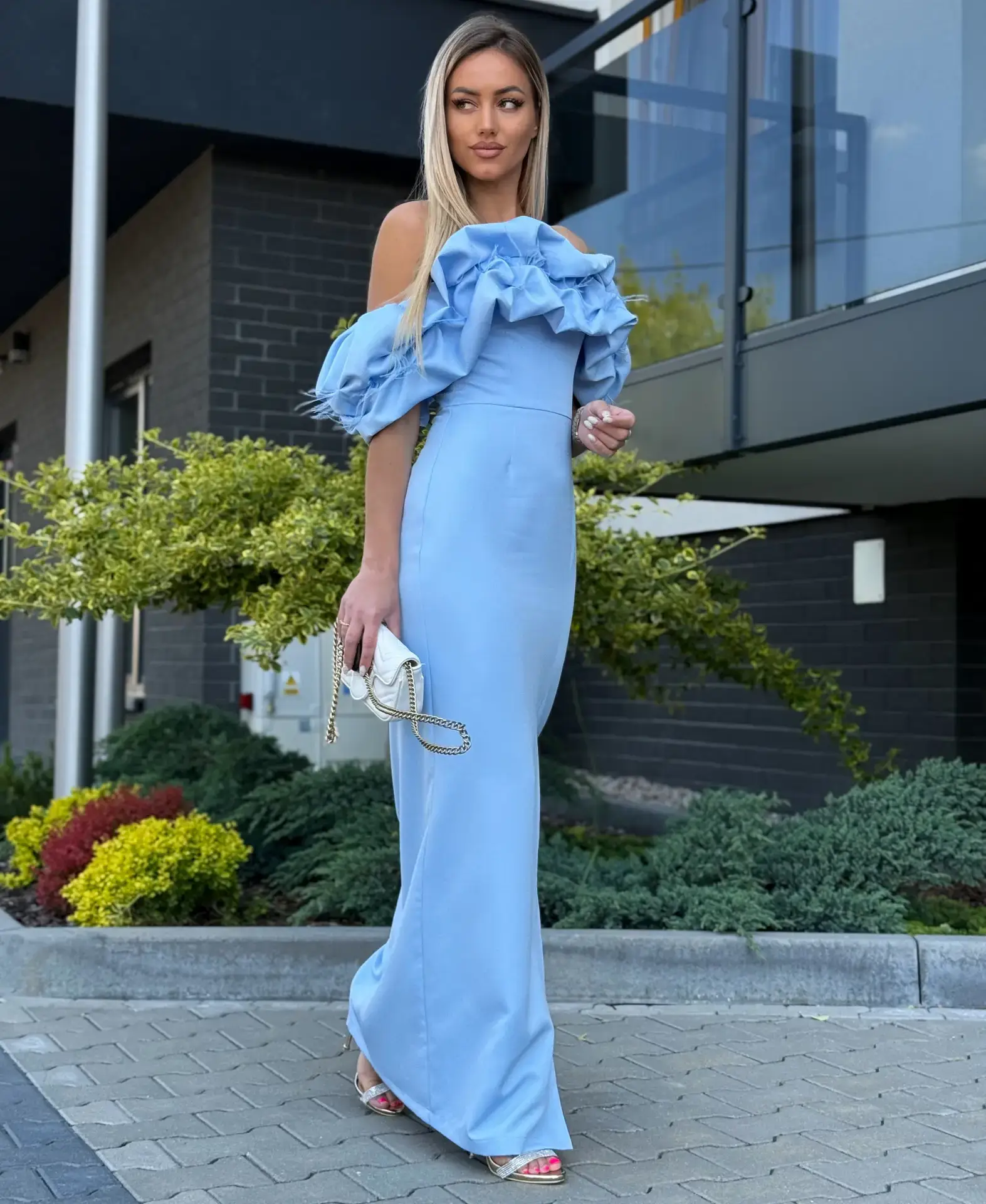 Helesinine pikk pidulik kleit