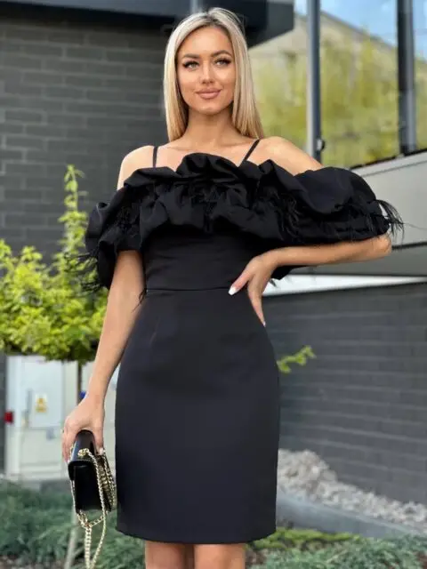 Must lühike pidulik kleit