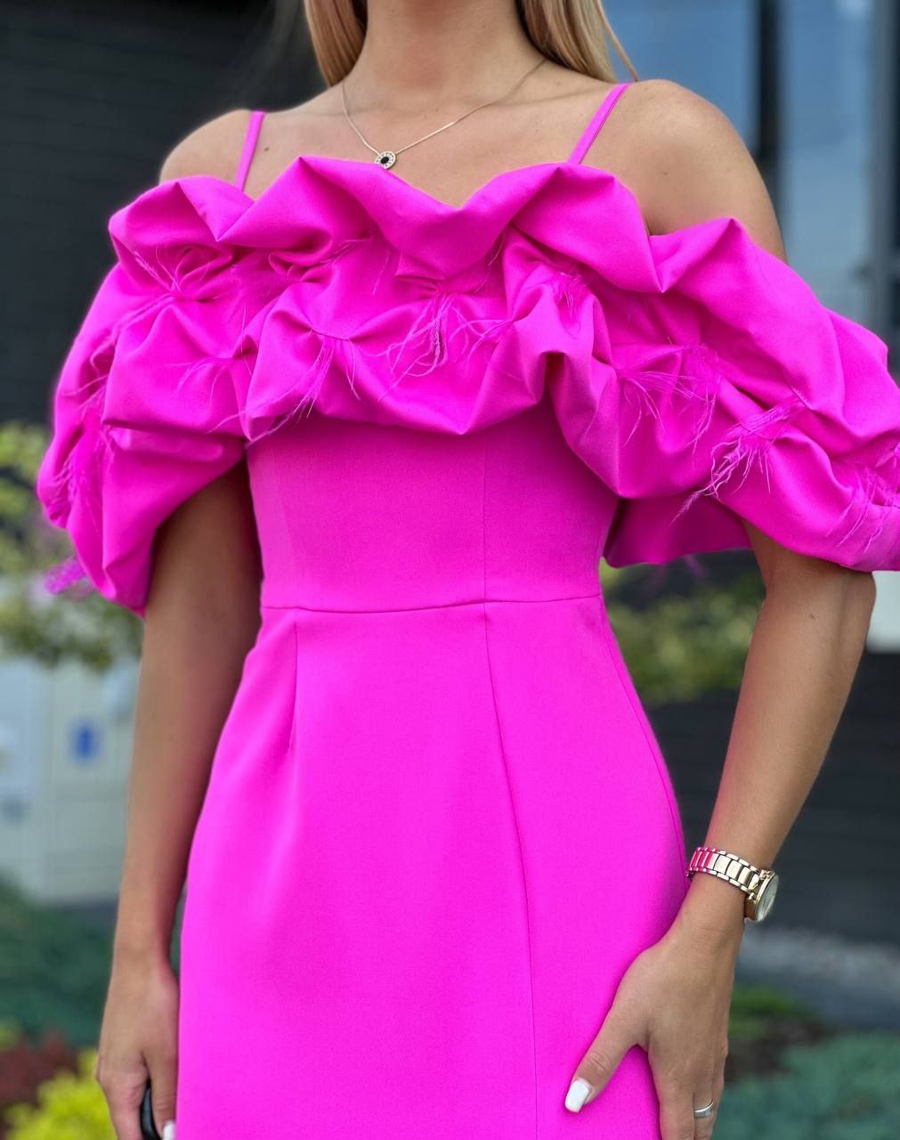 Roosa pikk pidulik kleit