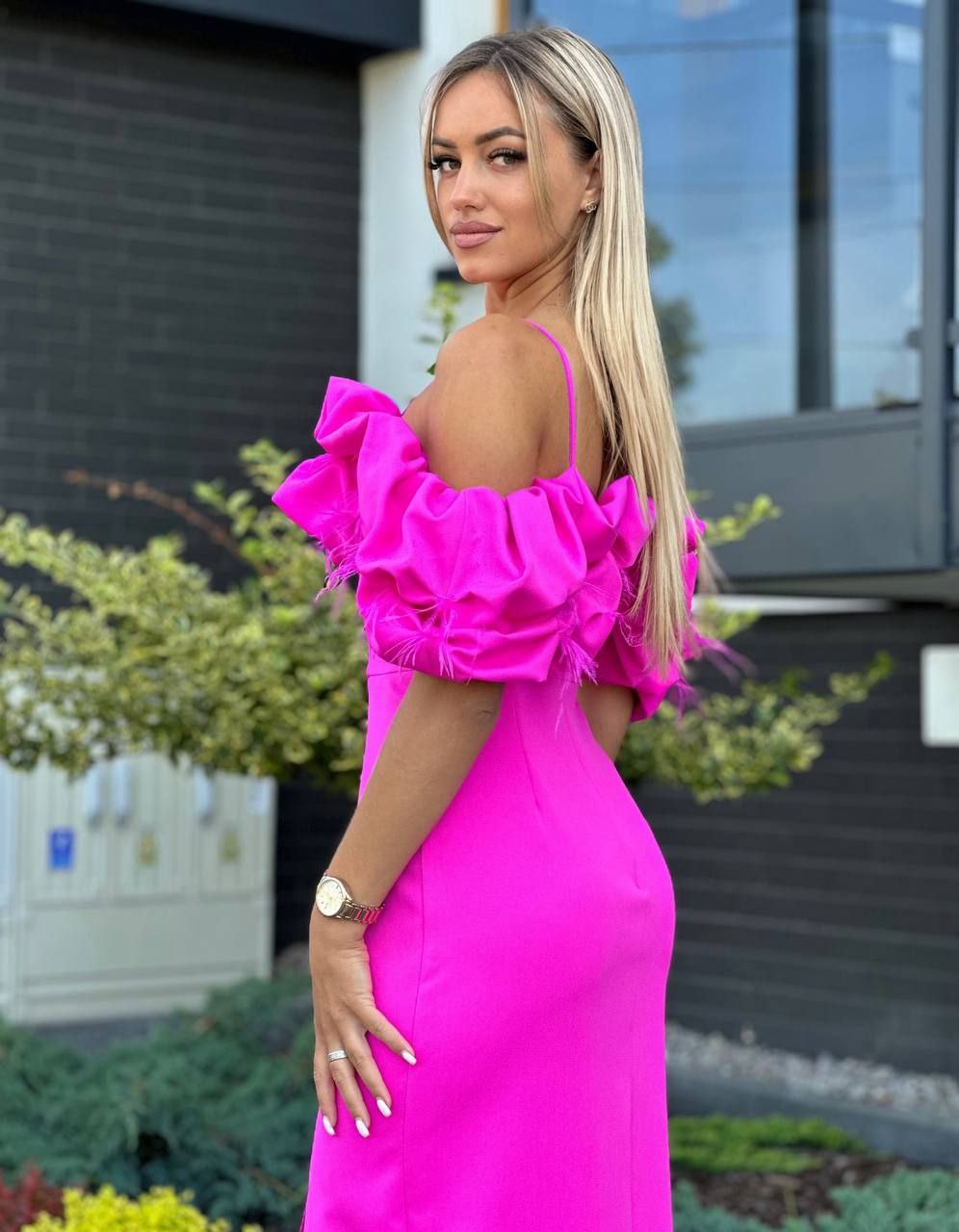 Roosa pikk pidulik kleit