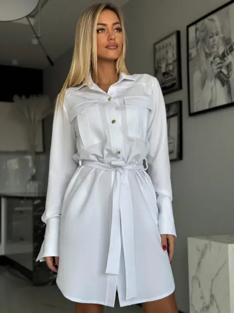 Valge pikkade varrukatega särkkleit