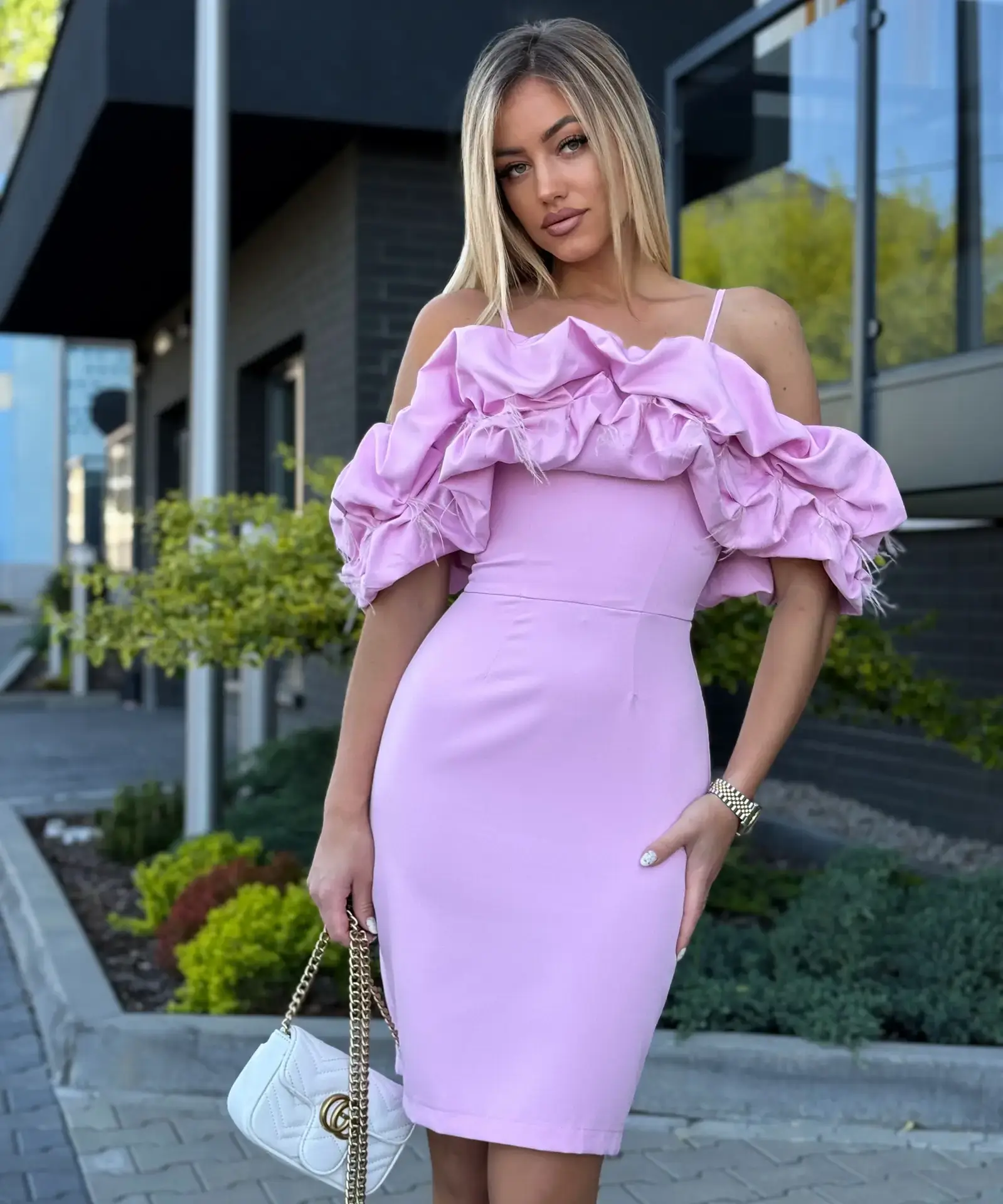 Helelilla lühike pidulik kleit