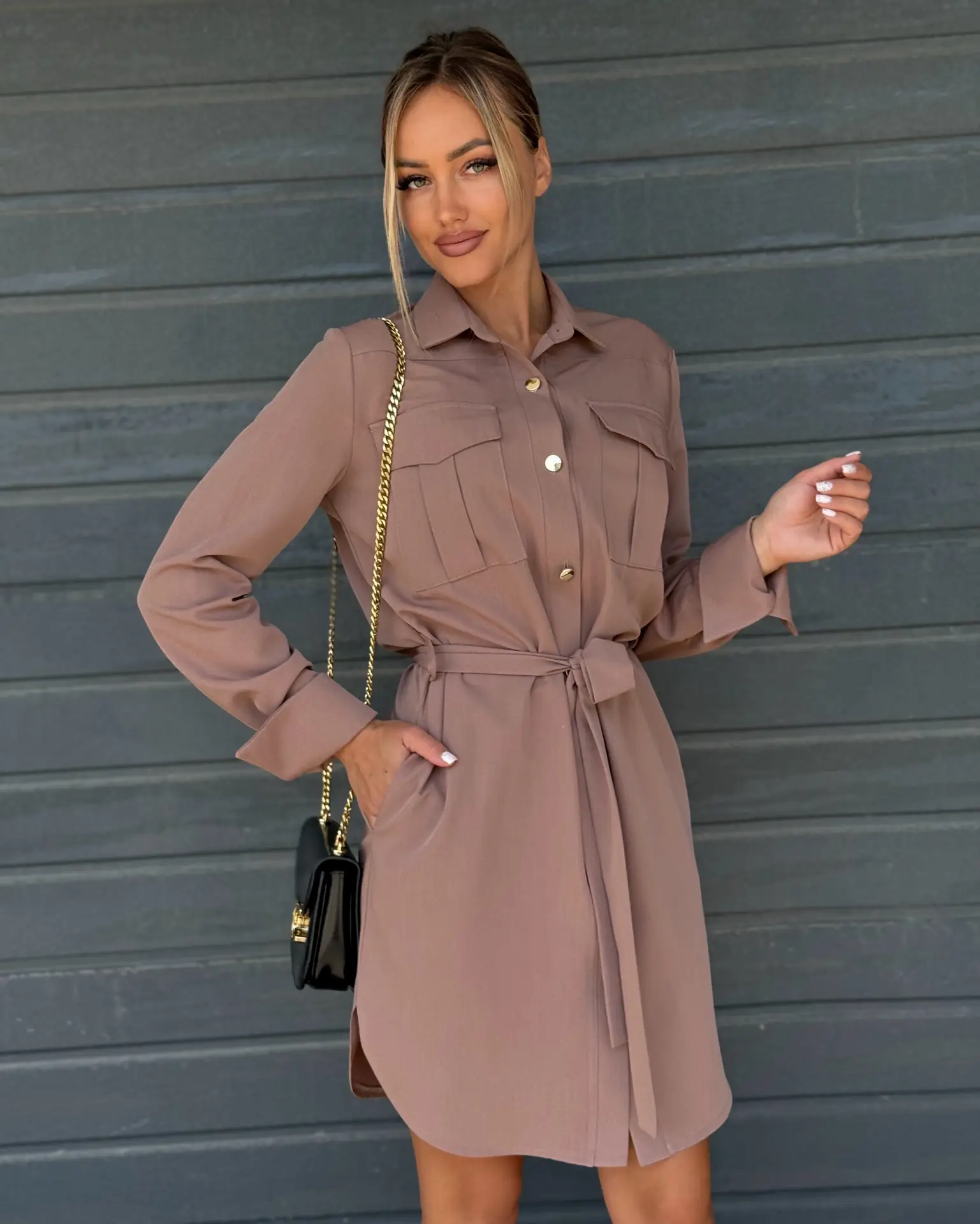 Beez pikkade varrukatega särkkleit