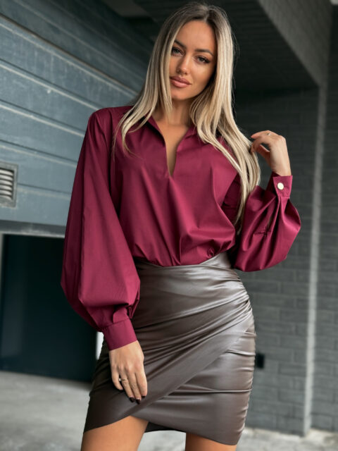 Burgudia puhvis varrukatega pluus