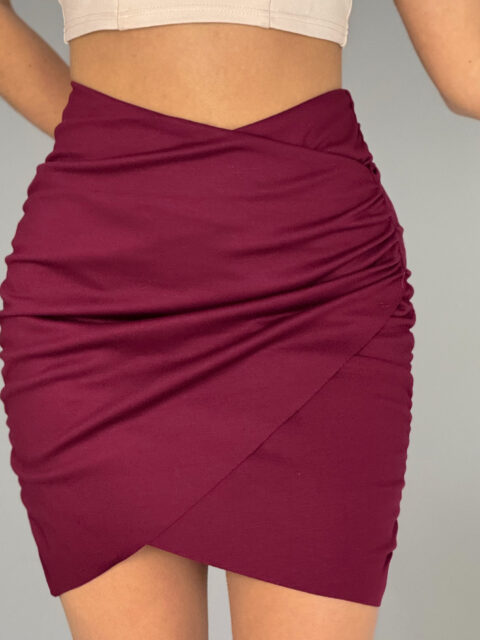 Tumepunane puuvillane seelik kroogitud seelik